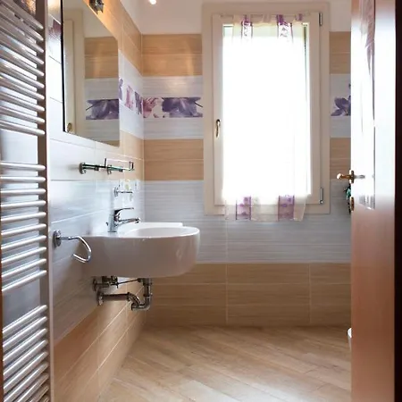 Prato Degli Angeli Farm stay *